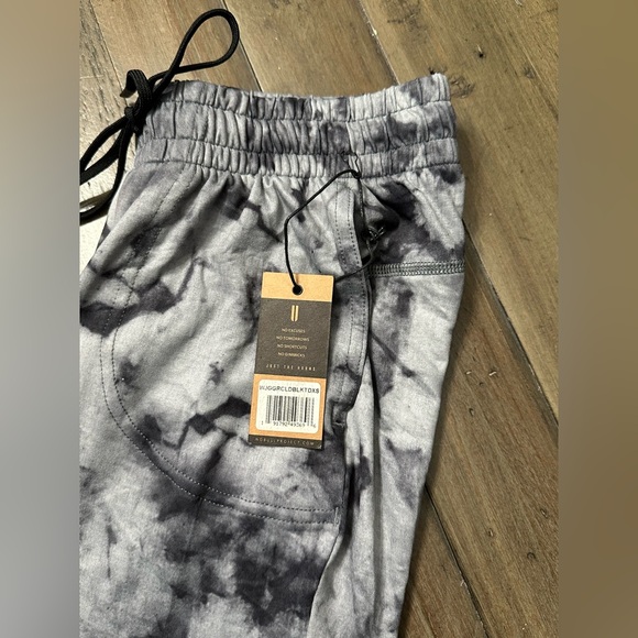 NWT NOBULL Women's Jogger - XS - Cloud and Black Tie Dye - Picture 8 of 9